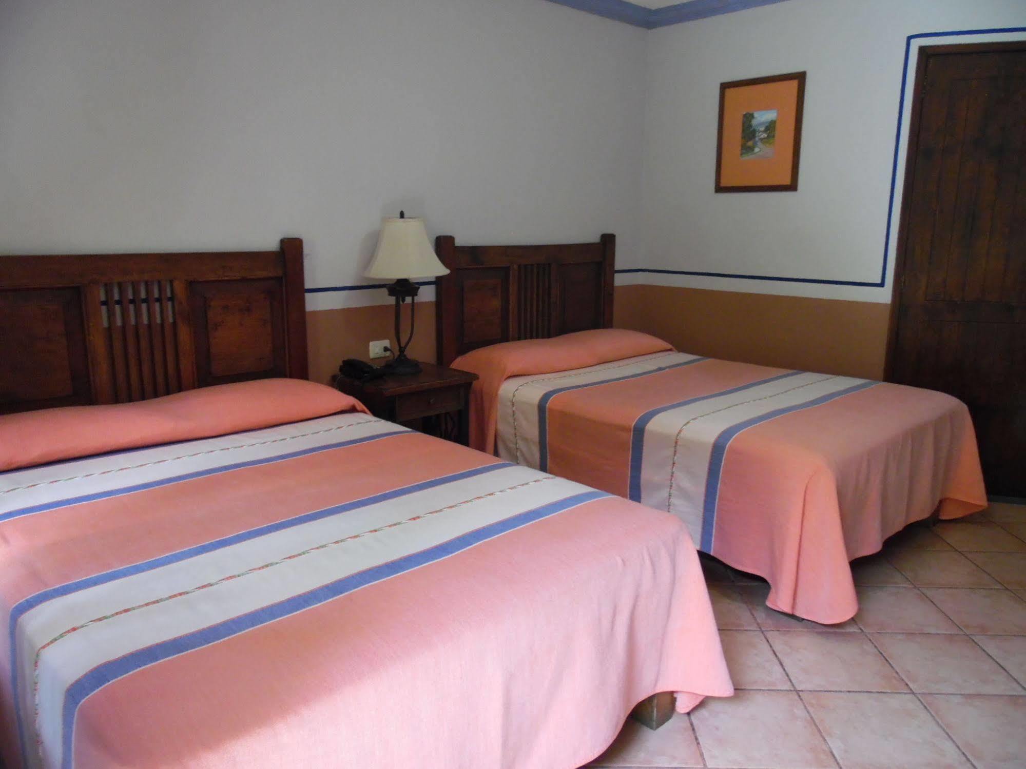 Hotel Posada San Jeronimo Coatepec  Exterior photo